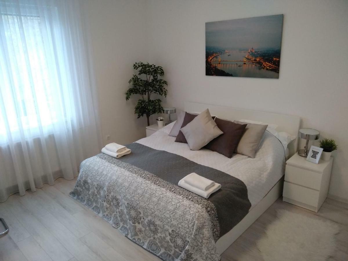 Abc Apartment บูดาเปสต์ ภายนอก รูปภาพ